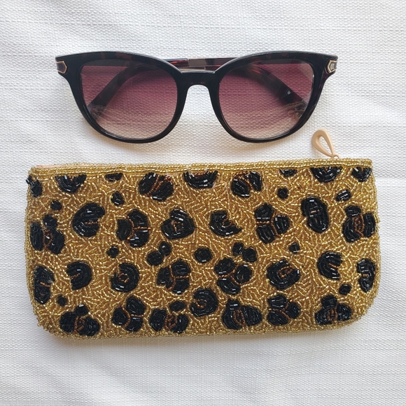 Beaded Leopard Clutch - Picture 5 of 6